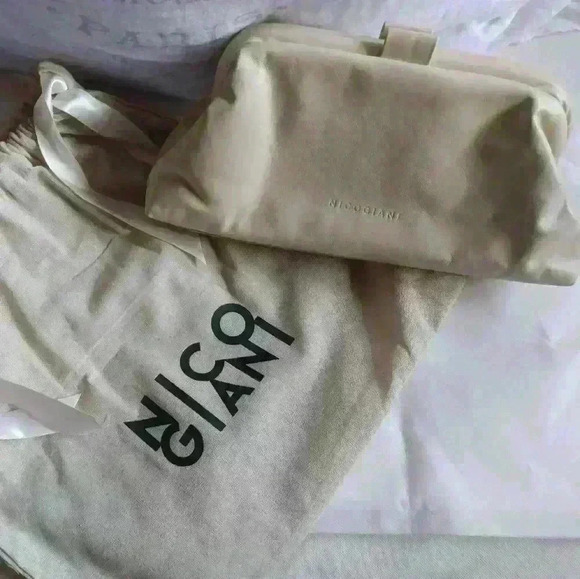 NWT Nico Giani Pouch Bag - Picture 2 of 11